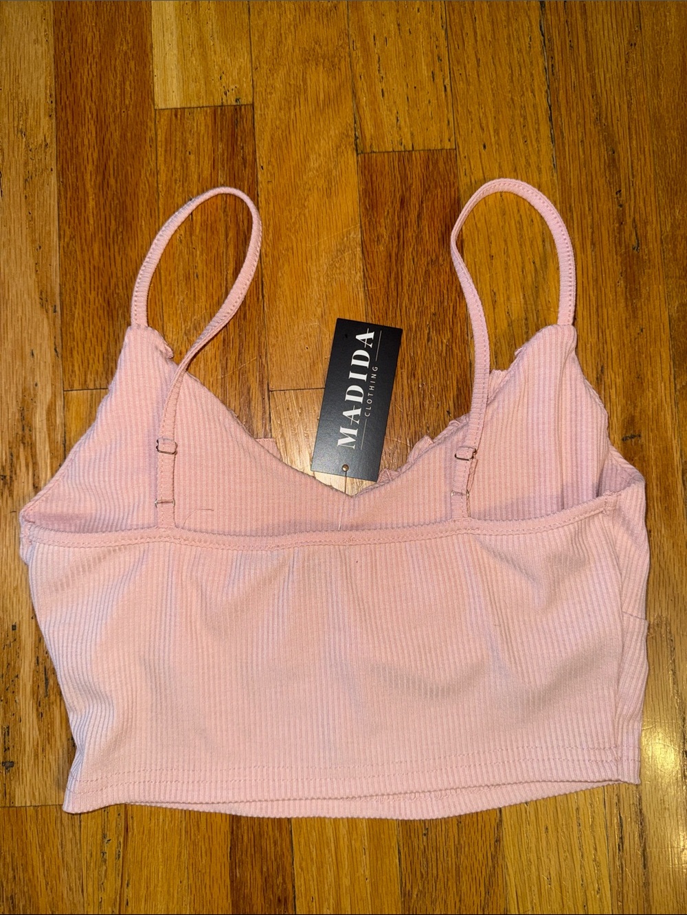 NEW Ruffled Ribbed Crop Top - Picture 3 of 5